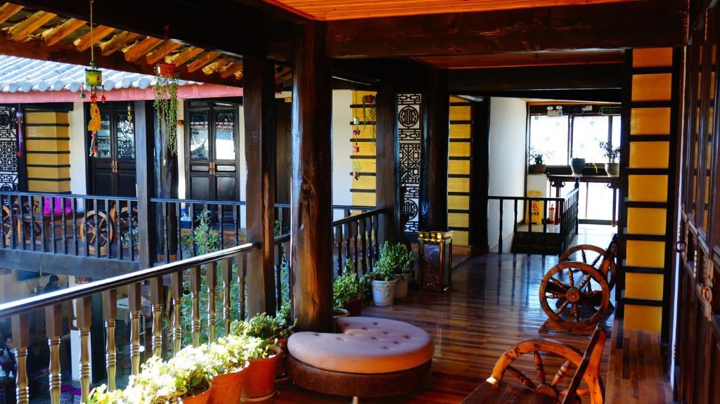 Lijiang Wangjia Courtyard Inn Exterior photo